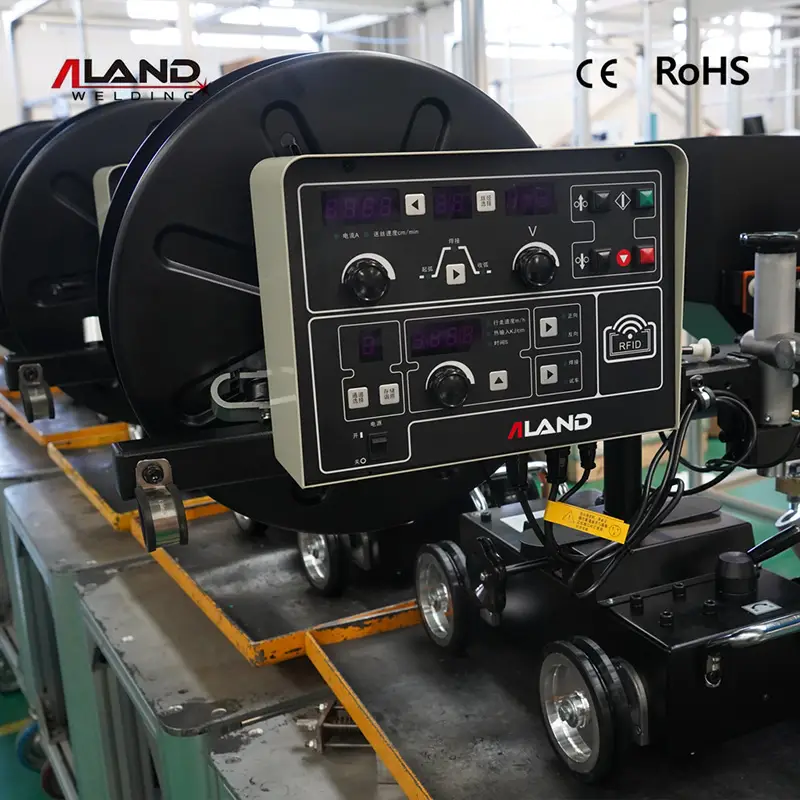 Standard F53 Submerged Arc Welding Tractor For Ship Position Welding with Track