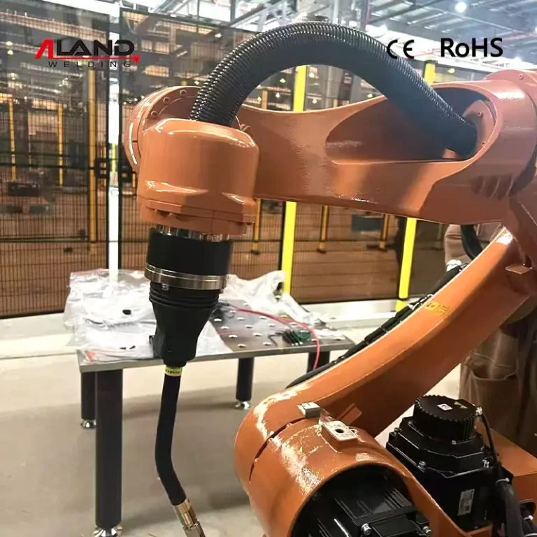 AWX50 Series 500A Small Nozzle 2 Circuit Robotic Welding Torch For Tight Space Welding